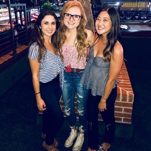 Meet your Posher, Olivia